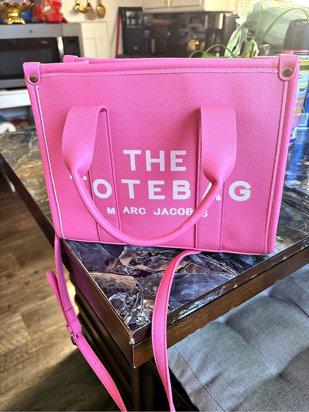 Marc Jacobs The Leather Small Tote Bag Pink - Picture 2 of 2